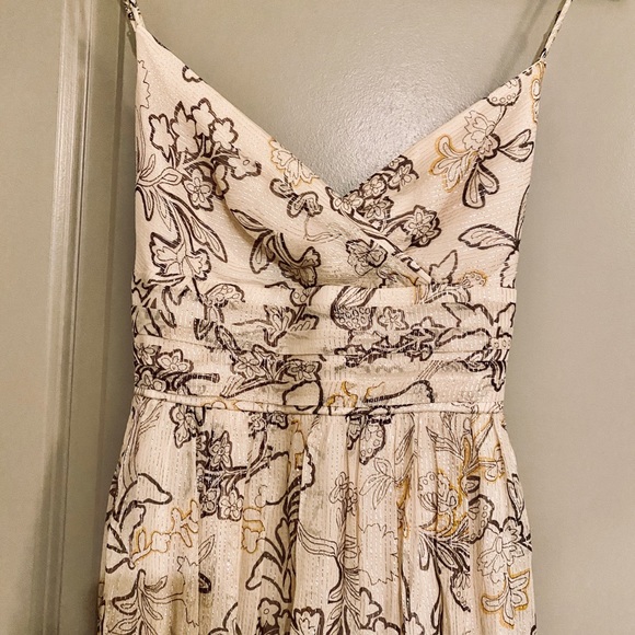 BCBGMAXAZRIA - Picture 5 of 13